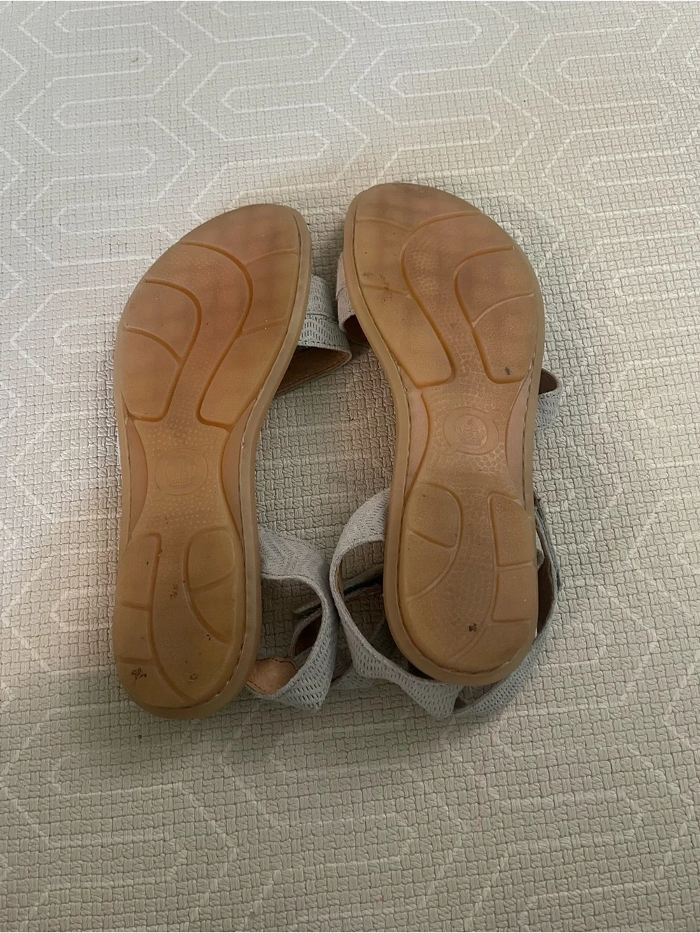 Born Women's Tegal Light Gray Ankle-Strap Leather Sandals NWOT